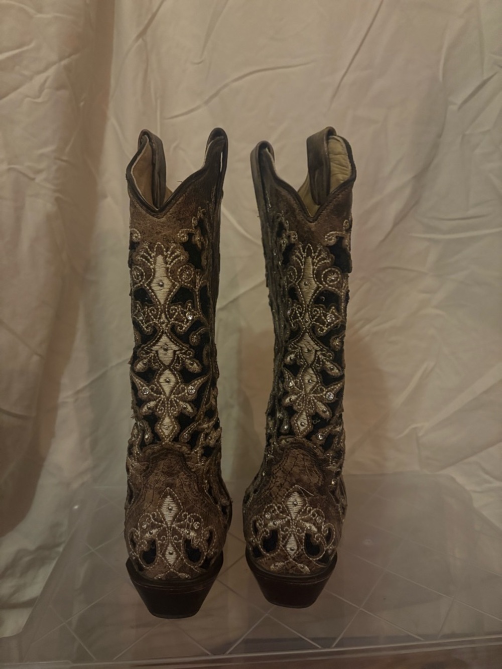 Corral Brown Embroidered Heeled Cowboy Boots